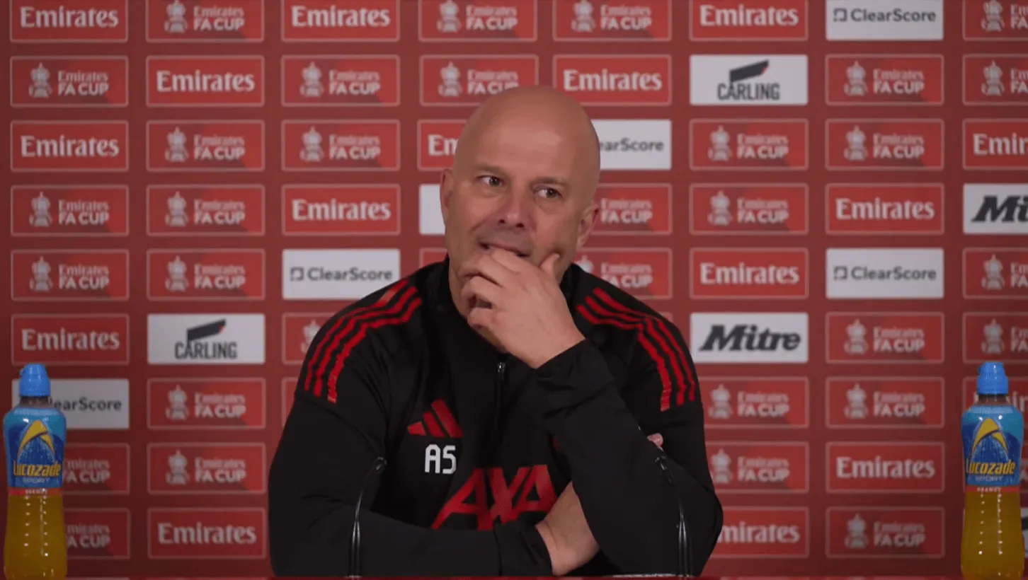 开云APP-利物浦需要战术稳定性吗？斯洛特：我不理解，听不懂你意思