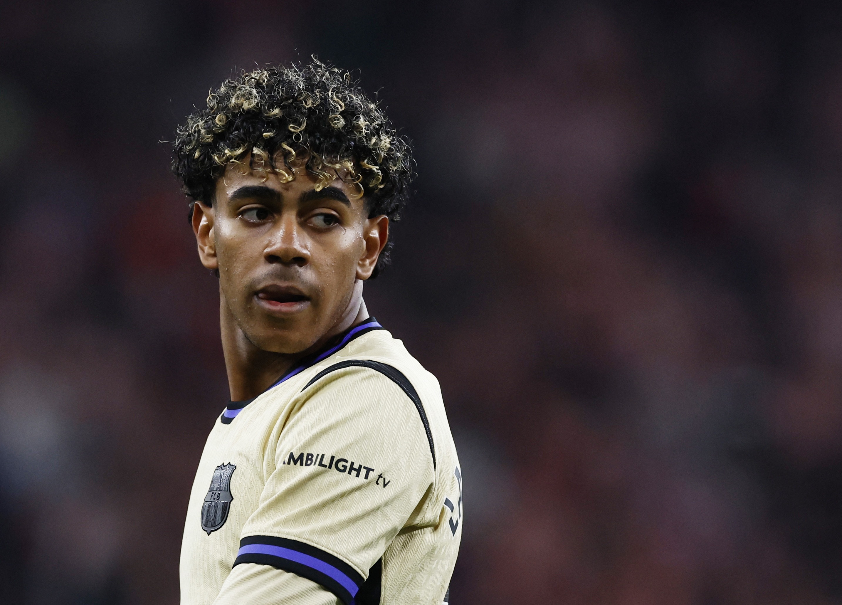 开云-阿斯：亚马尔因发烧缺席球队训练 加维预计对阵塞维利亚复出