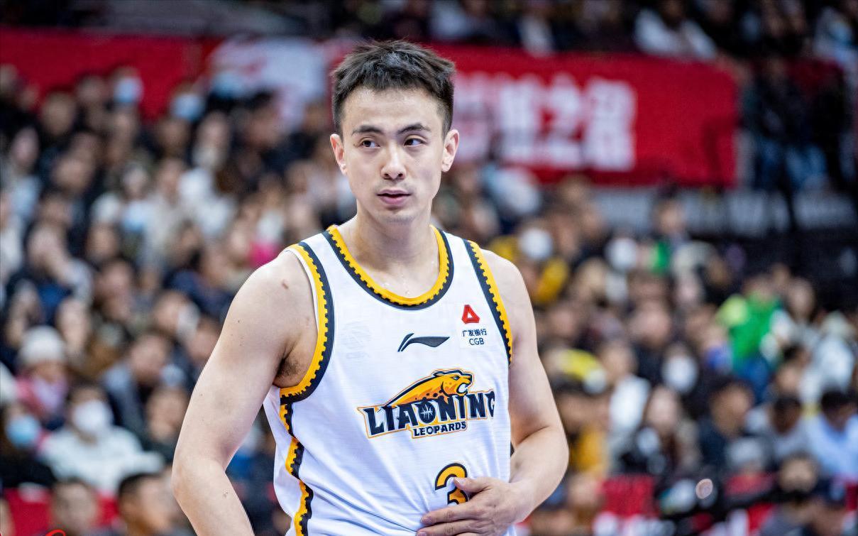 开云APP-赵继伟否认离开辽篮,两年失去3队友,仅1人坚守,张镇麟送暖心话